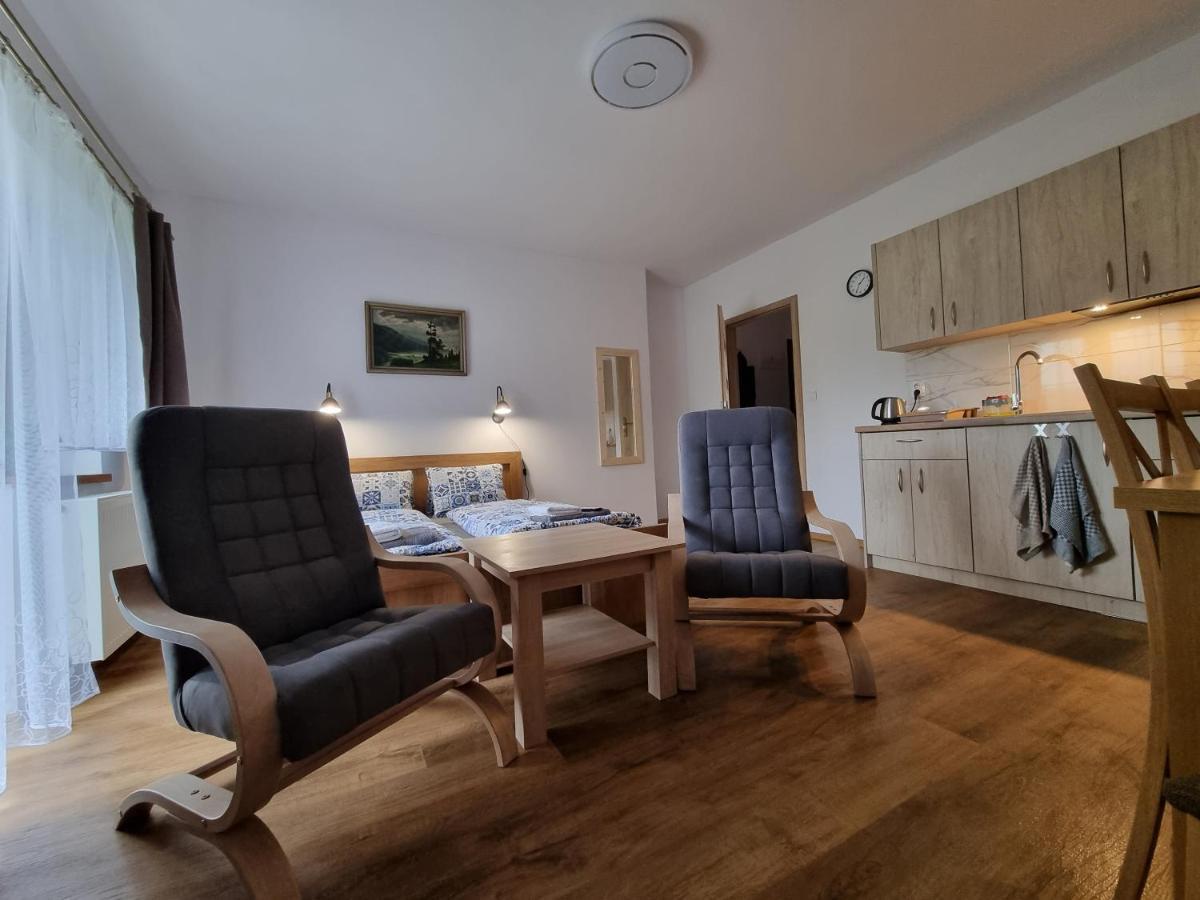 Apartmany U Petra 耶塞尼克 外观 照片